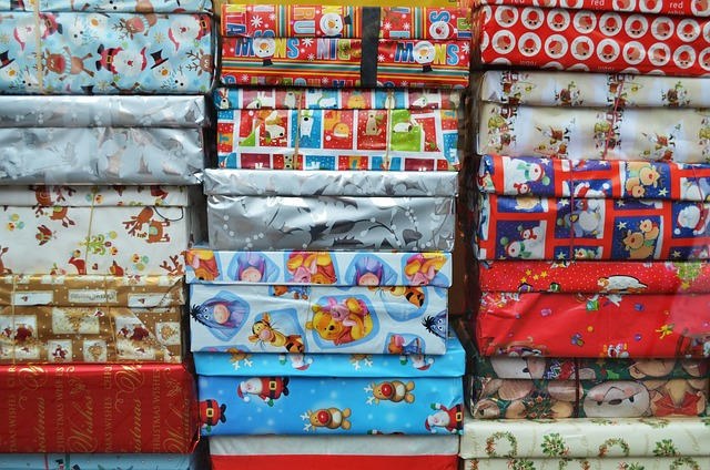 Wrap and Yap Wrap and Yap